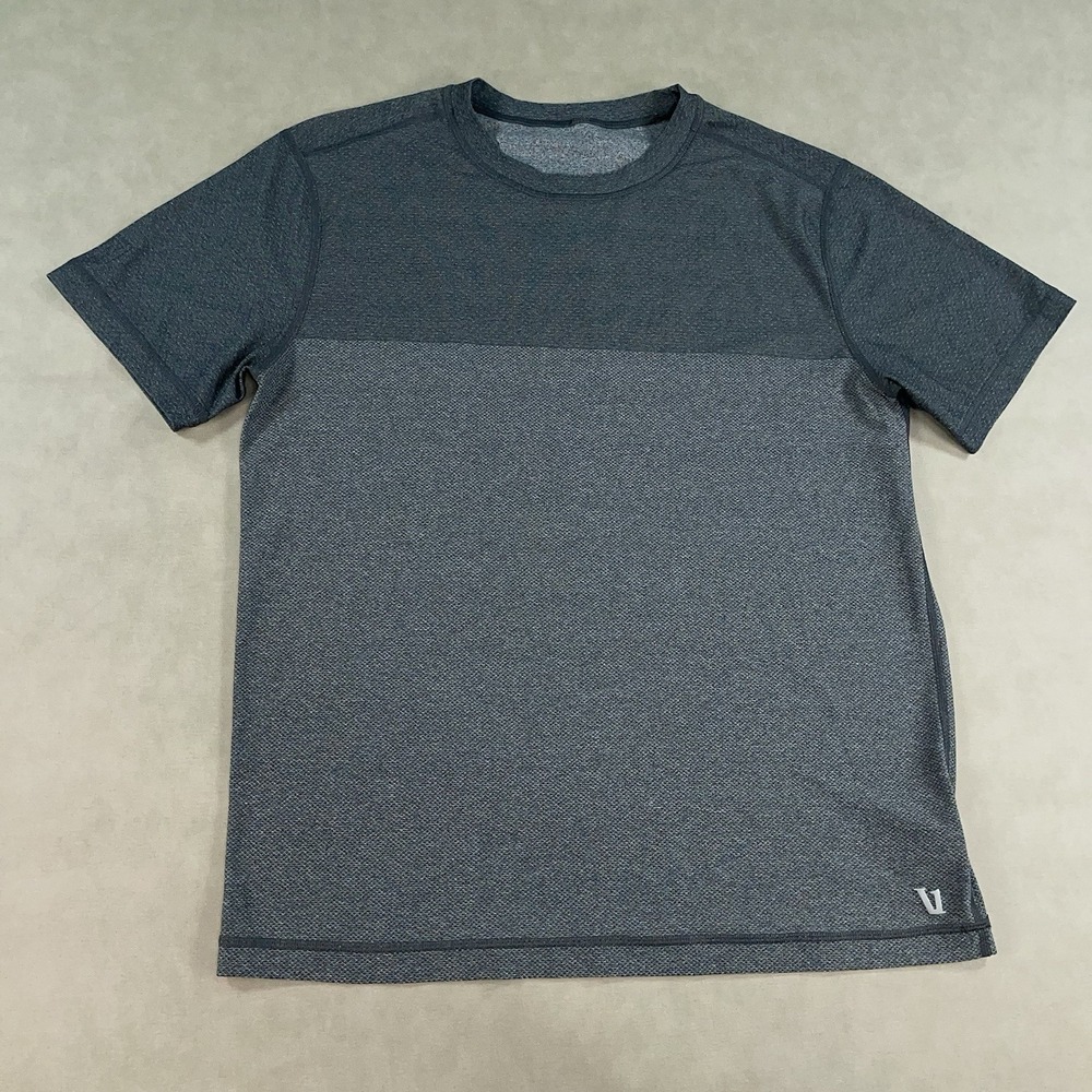 Vuori Shirt Men Large Grandview Tech Tee Gray Performance Running Athleisure